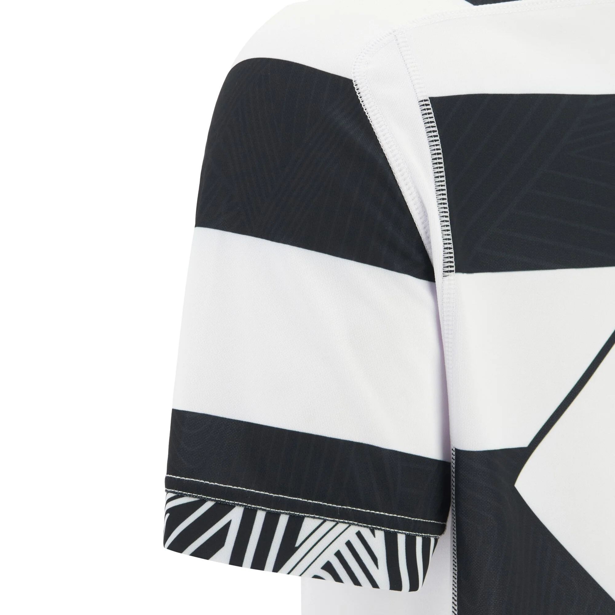 Barbarians 25/26 Replica Home Jersey by Macron - Image 5