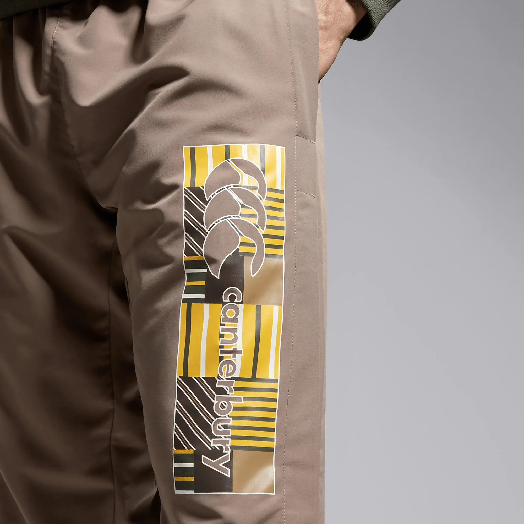 Canterbury CCC Uglies Tapered Cuff Stadium Pant - Fossil Green - Image 5