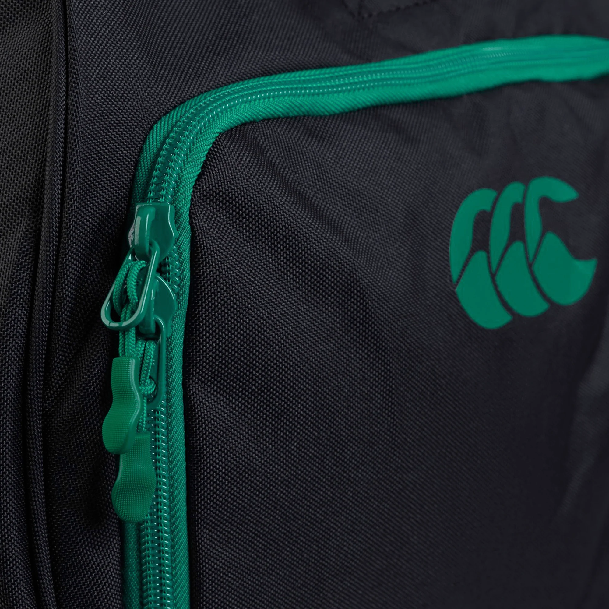 Ireland 25/26 Holdall Duffle Bag by Canterbury - Image 4