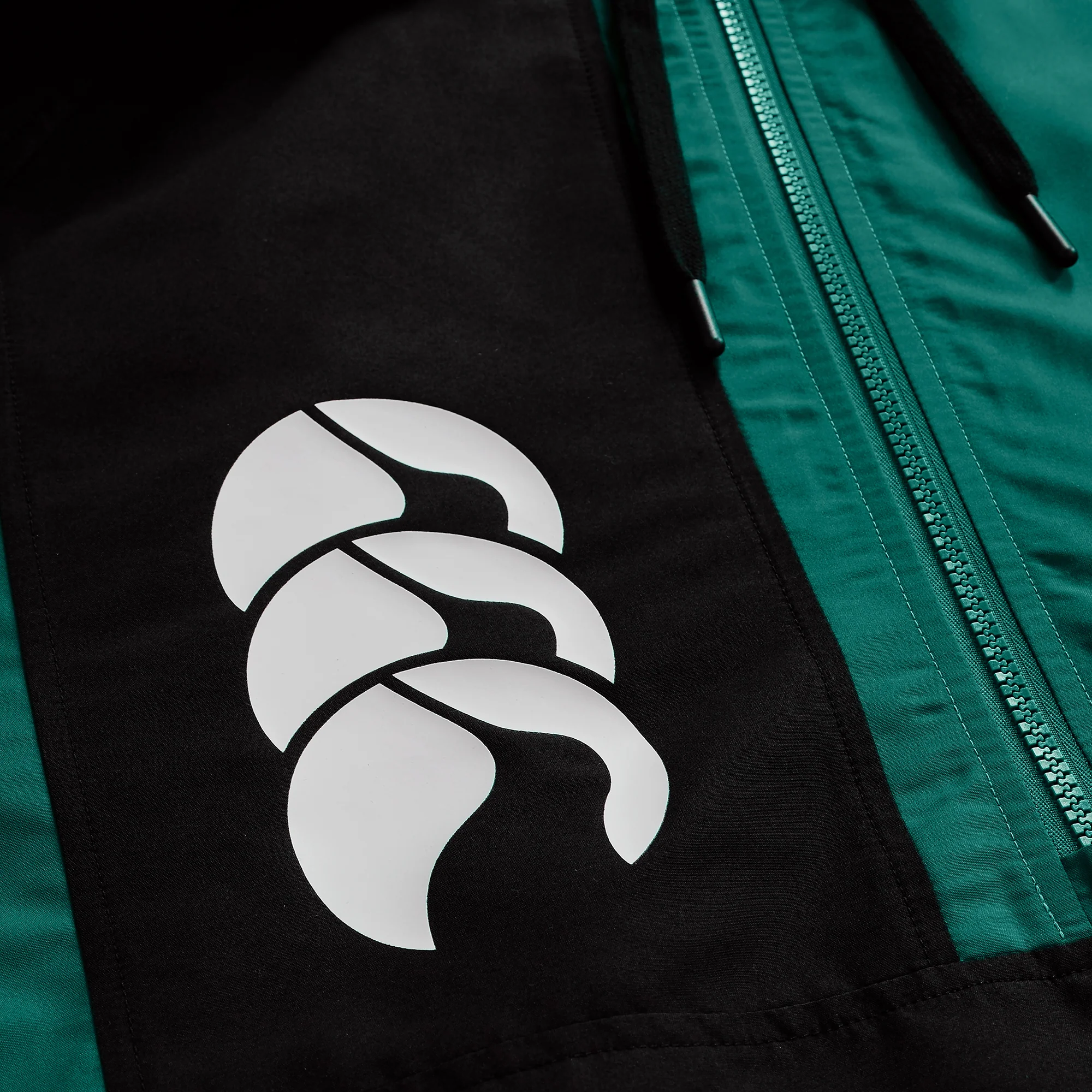 Ireland 25/26 Legends 1/4 Zip Jacket by Canterbury - Image 4