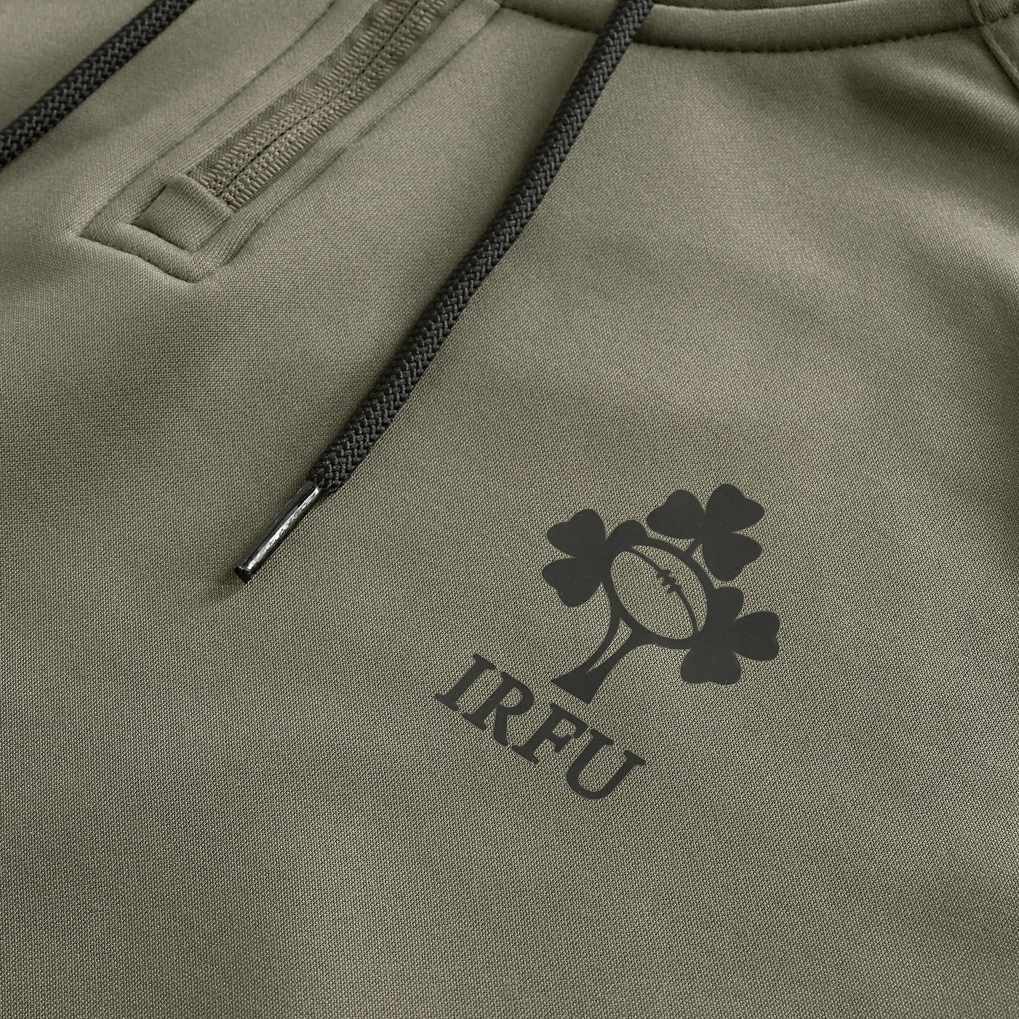 Ireland 25/26 Training Hoodie by Canterbury - Image 15