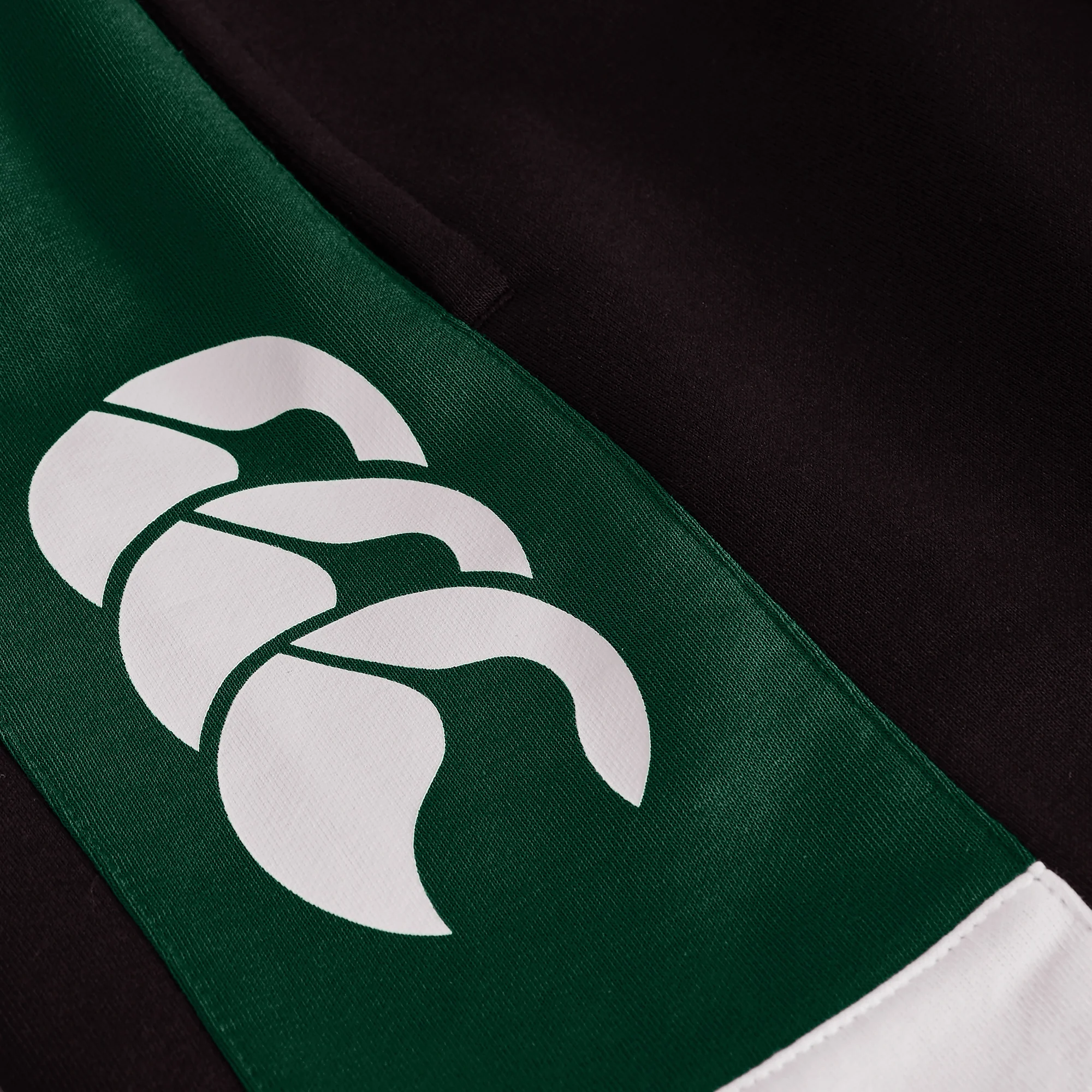 Ireland Legends 7" Shorts by Canterbury - Image 4